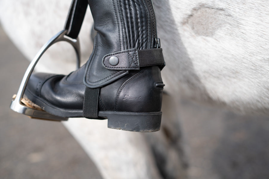 Canyon Black Leather Half Chaps – Grewal Equestrian